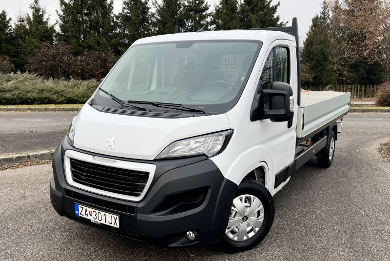 Peugeot Boxer 2.2 BlueHDi 140k S&S VALNIK PACK KABINA 435 L4