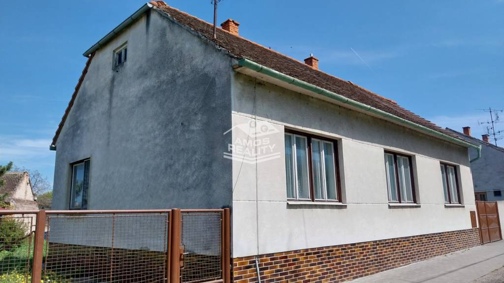 PREDAJ, 4 i RD pôvodný stav, pozemok 721 m2, obec Šaštín, ok