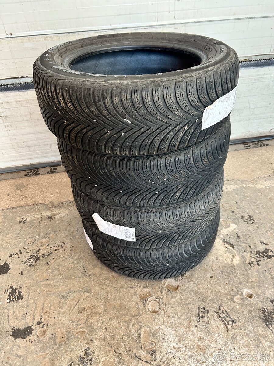 Zimne pneu 205/55 R16 Michelin 4ks