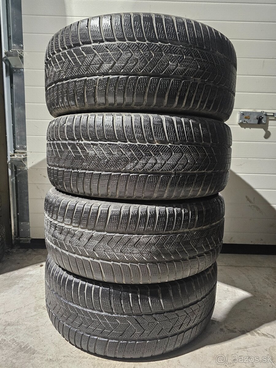 Zimné Pneu Pirelli Scorpion 275/45 R20