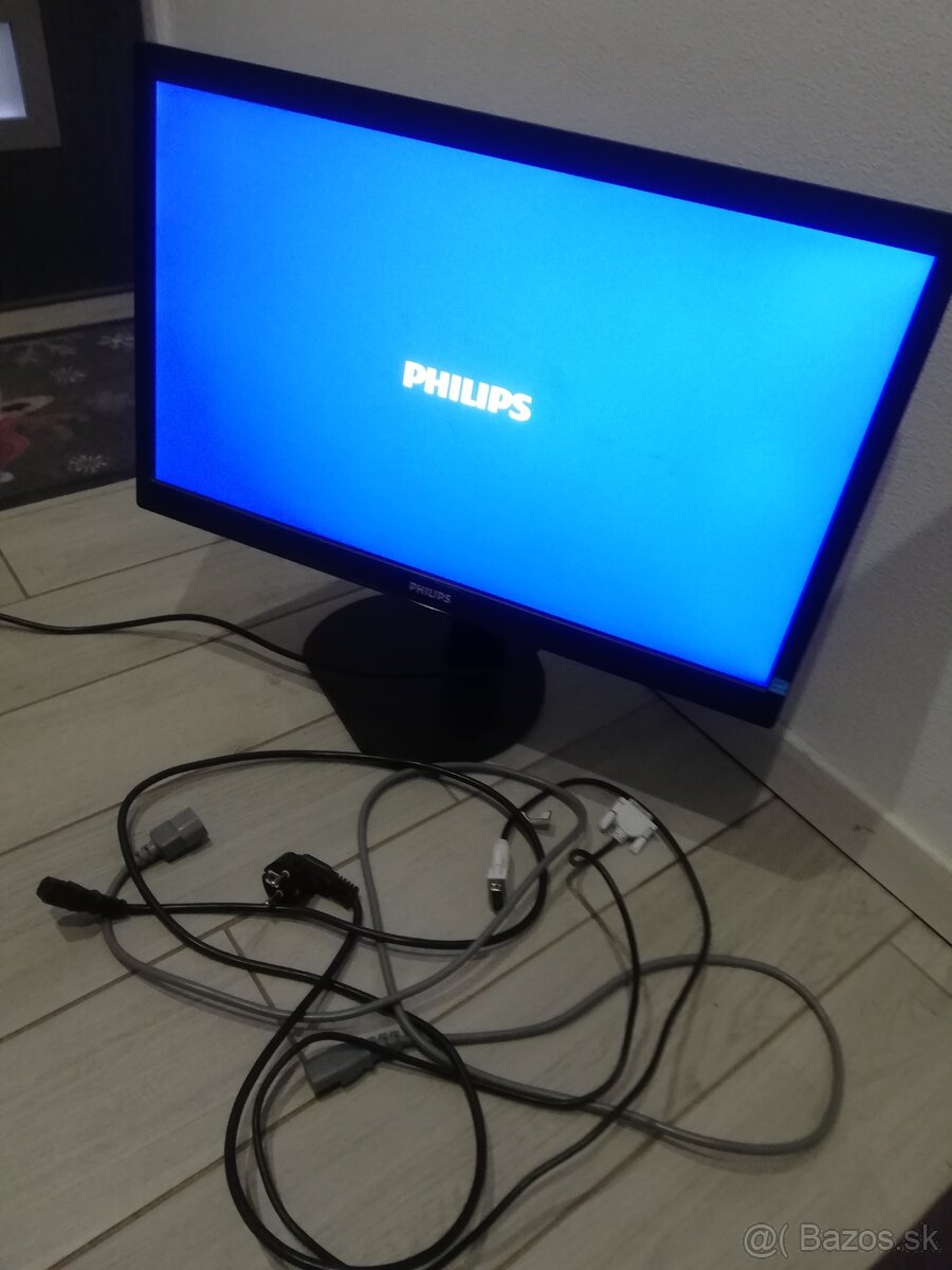 LED monitor Philips 241S4L, cena fix