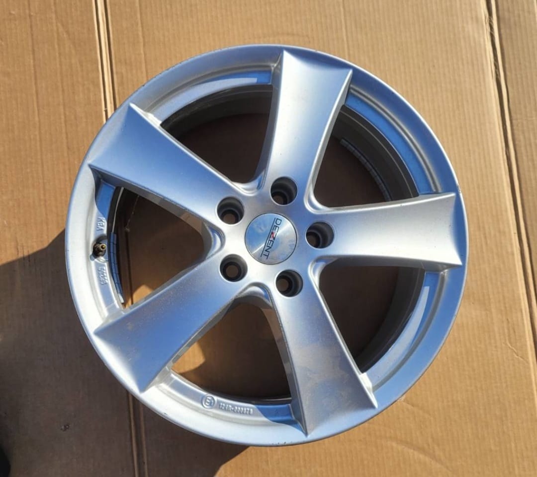 5x112 R17 Dezent