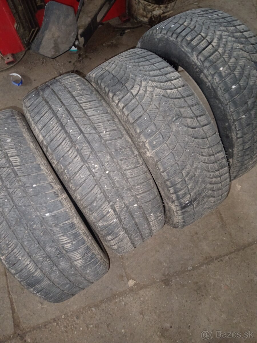 Pneu 205/55R16