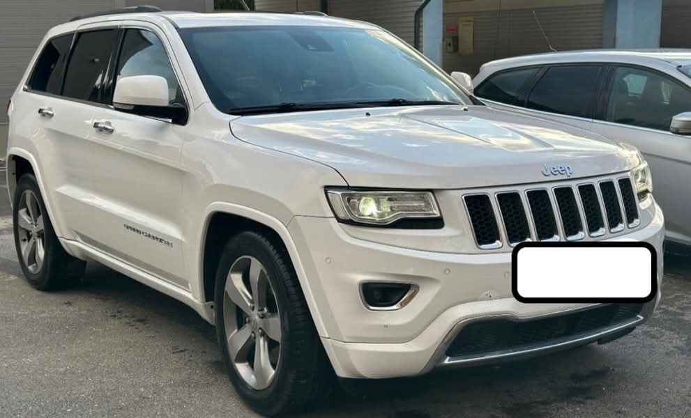 Jeep Grand Cherokee  Overland