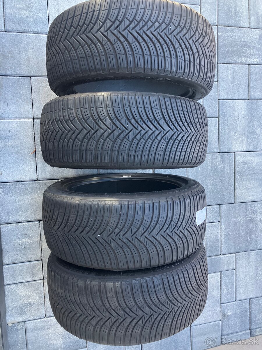 BFGoodrich 235/45 R18 all season