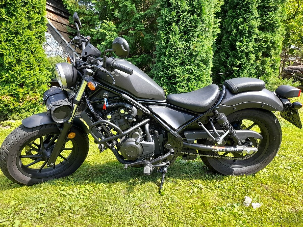 Honda rebel 500