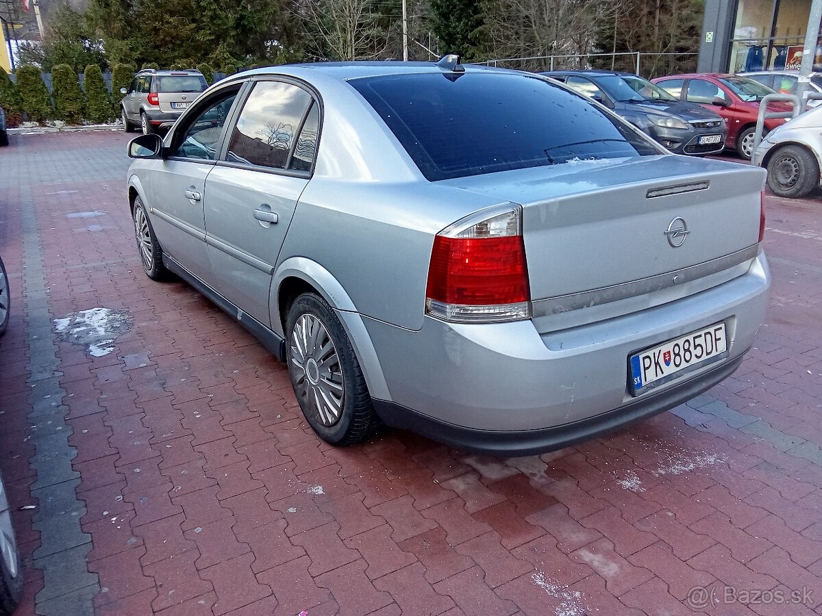 OPEL VECTRA 2.2DTI SEDAN