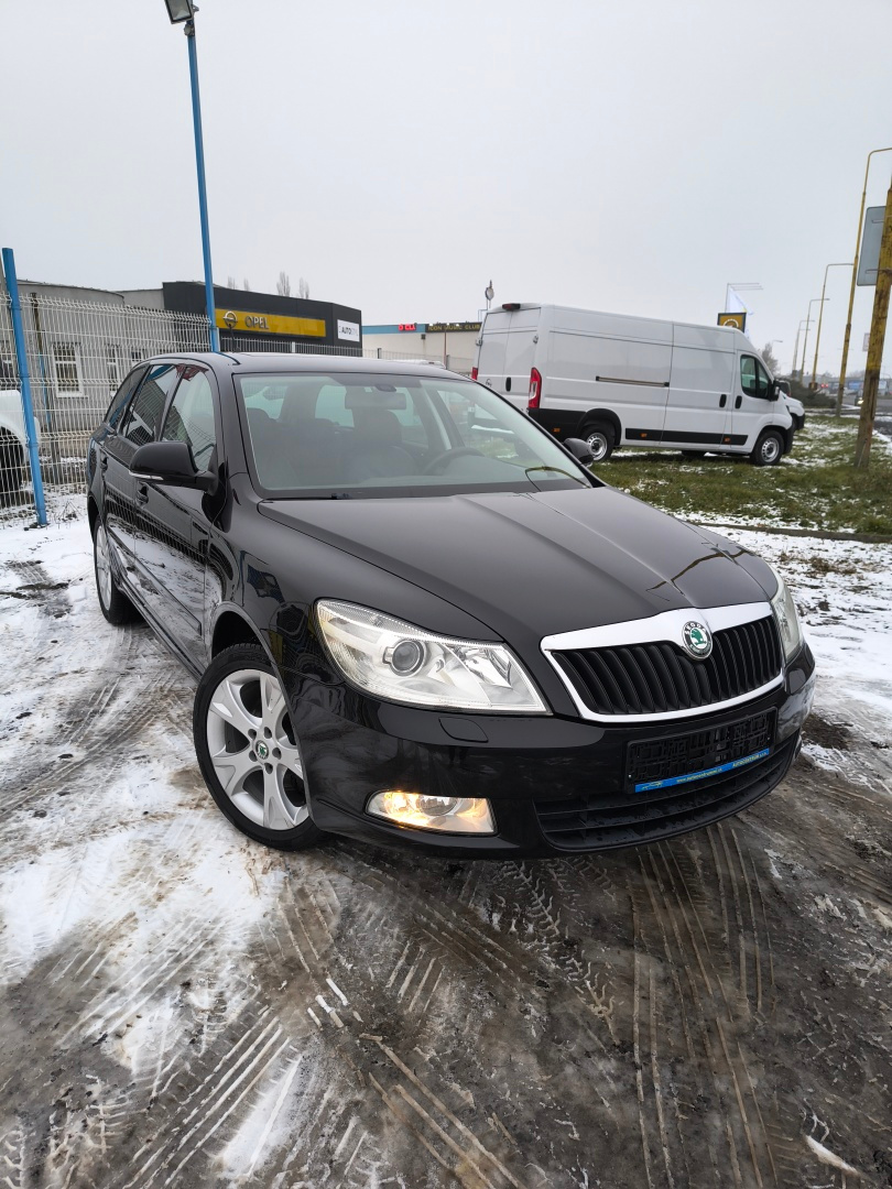 Škoda Octavia Combi 2.0 TDI CR DPF Exclusive DSG