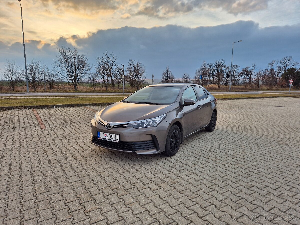 Toyota Corolla 1.6 l Valvematic Live