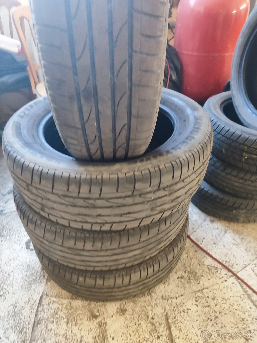 Letné 215/60 R17