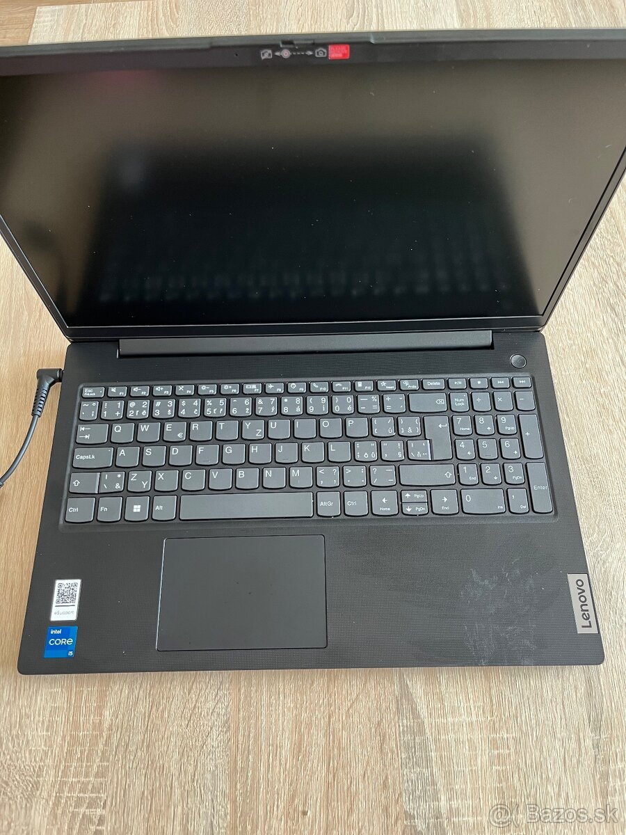 Predám notebook Lenovo