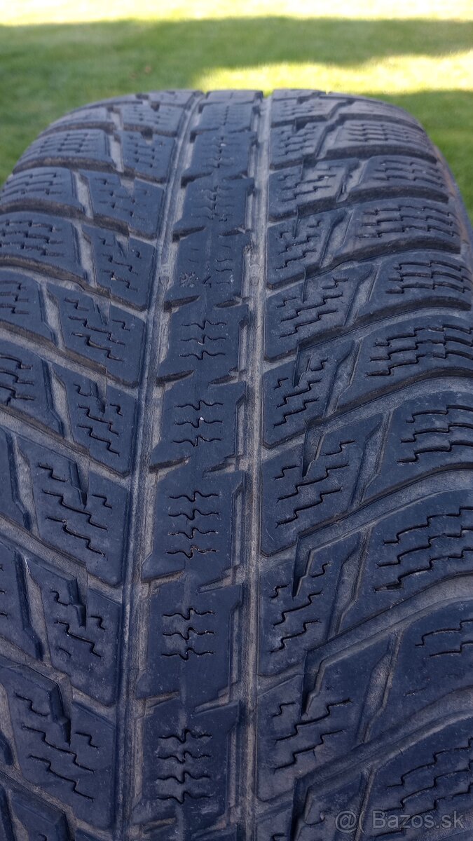 Zimné pneumatiky 215/60 R17 Nokian WR SUV3