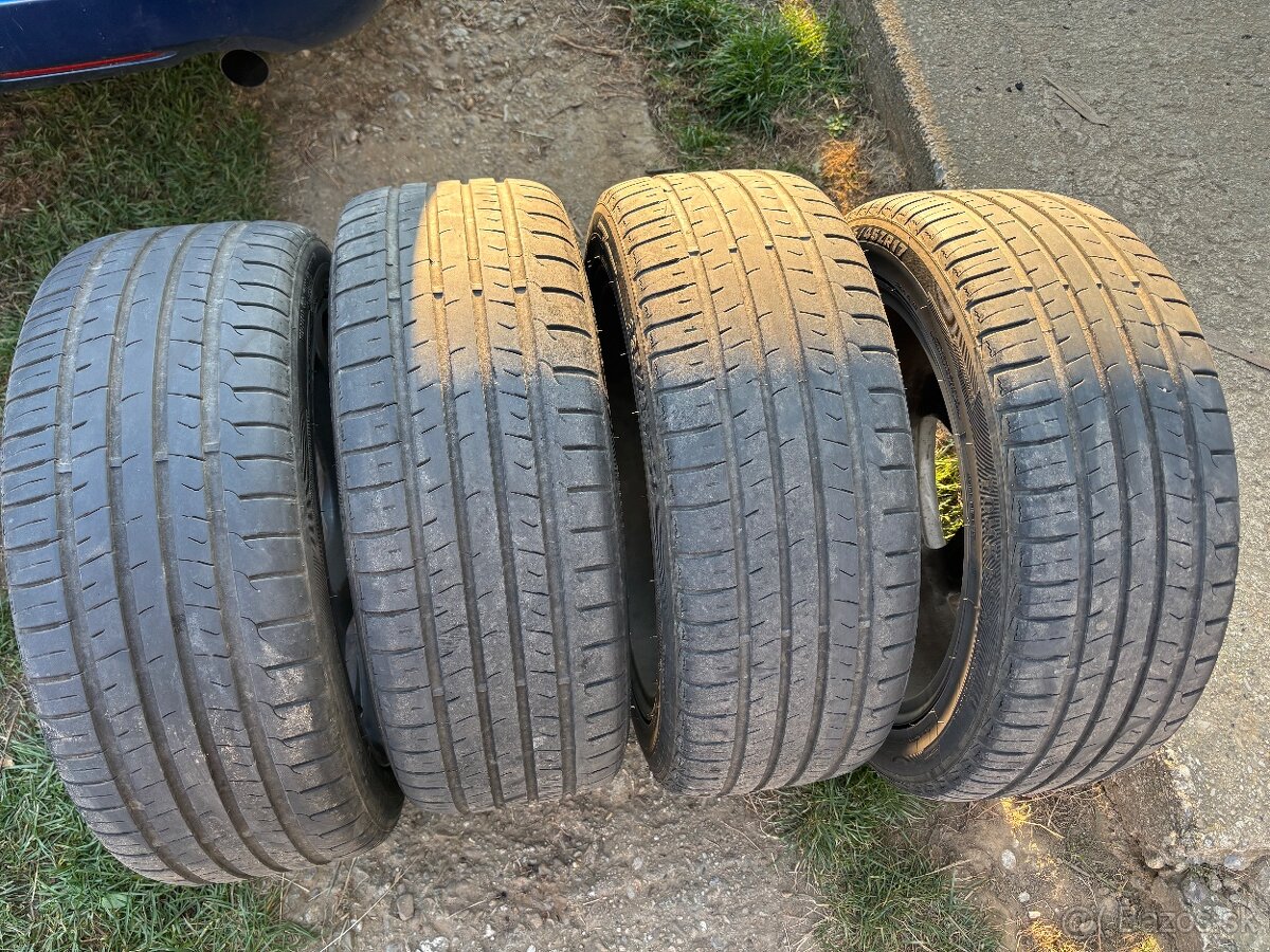 Letné 225/45 R17 Tomket