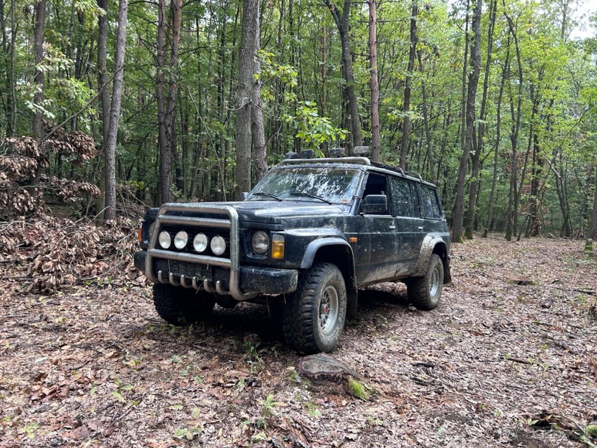 Predám Nissan Patrol y60