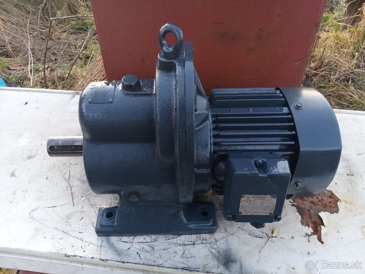 Priama prevodovka s elektromotorom 1,1kW