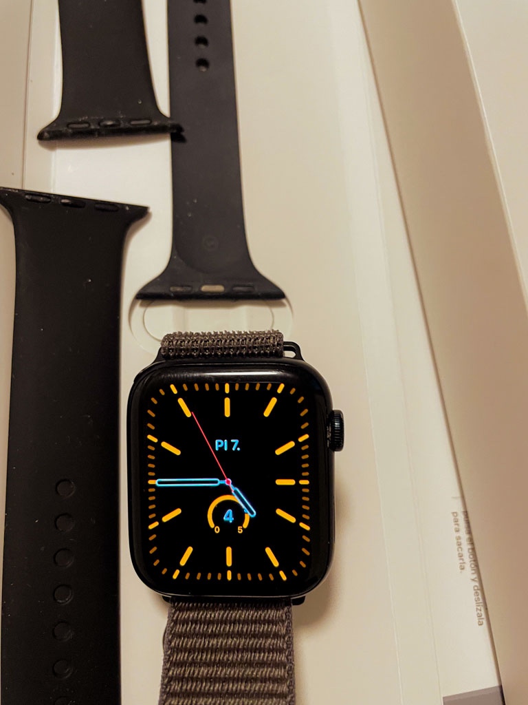 apple watch SE 44mm 2. gen.