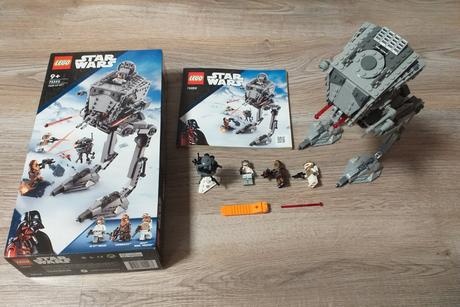 Lego Star Wars 75322 AT-ST z planéty Hoth