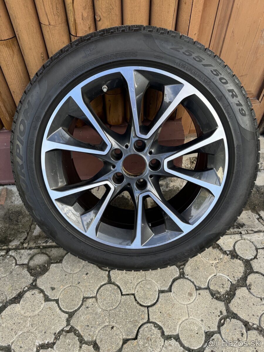 255/50 R19 BMW X5 X6 Zimné -