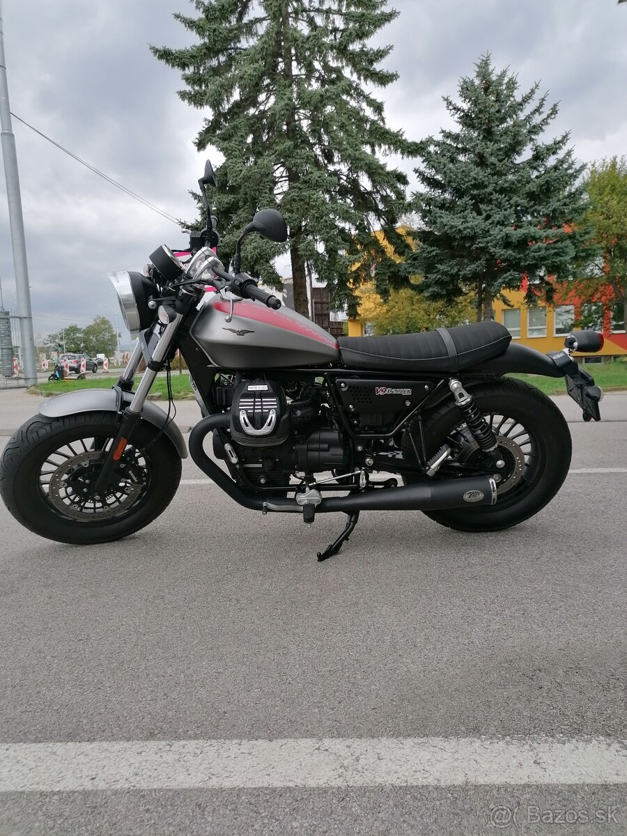 Motoguzzi V9 Bobber