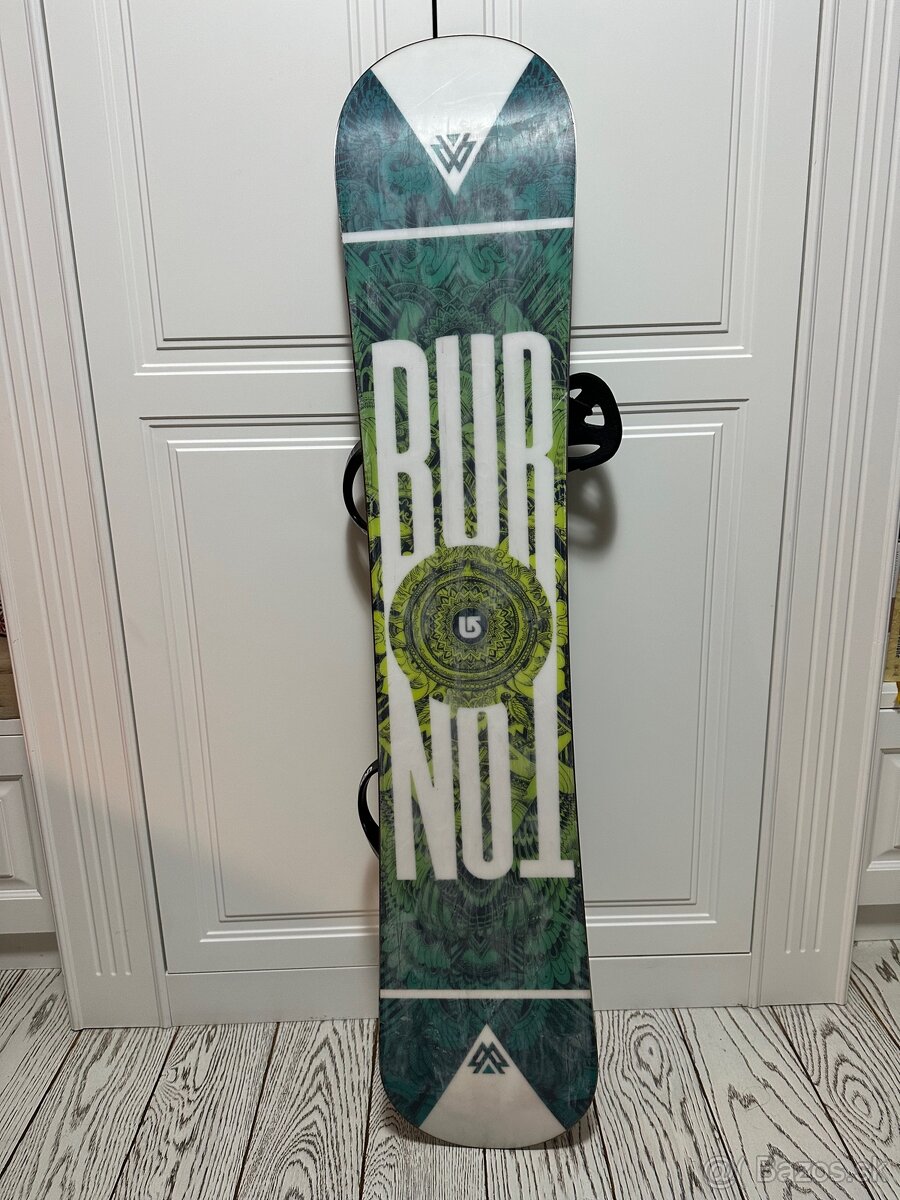 Burton TWC Standard Snowboard 145 cm + viazanie Burton