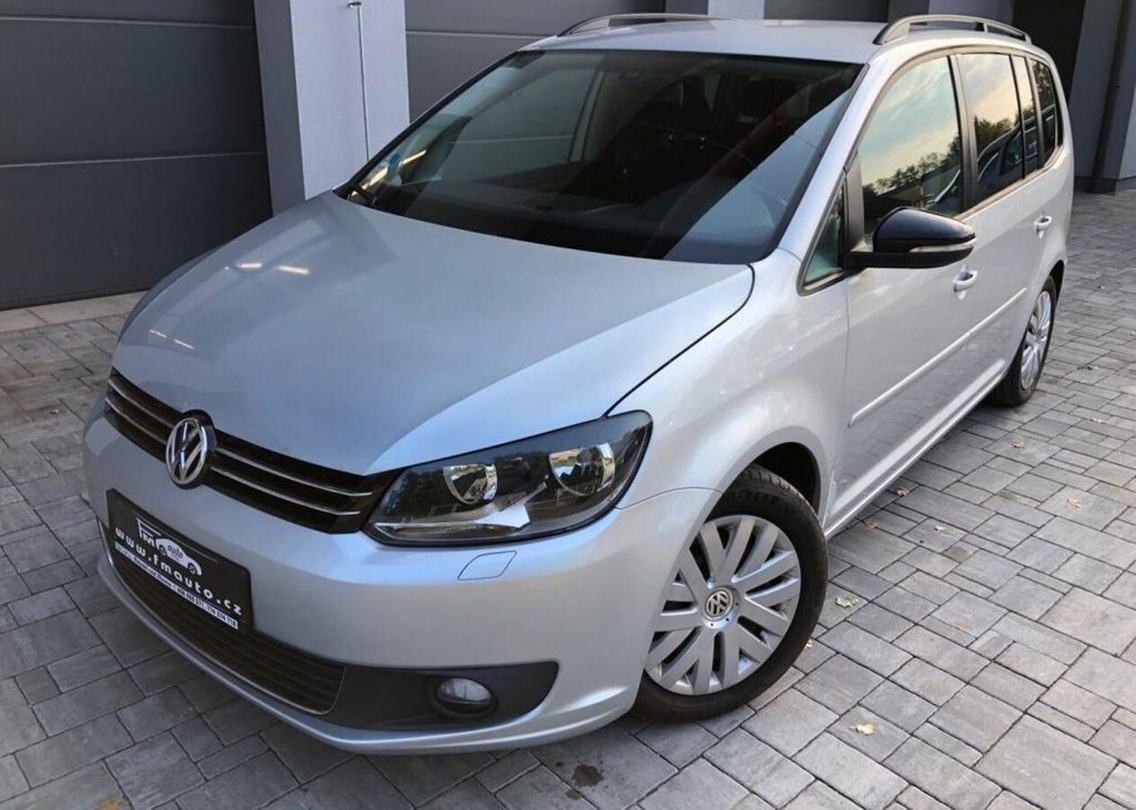 Volkswagen Touran 1.2 TSI benzín manuál 77 kw