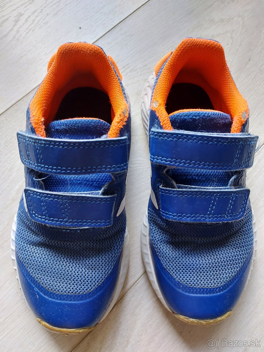 Adidas tenisky 29