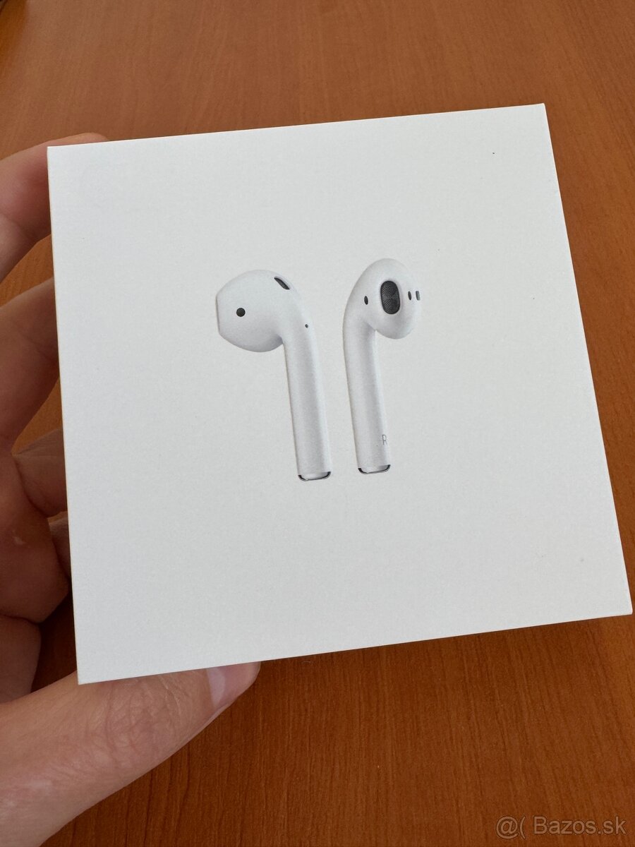 Apple AirPods 2. Generácia