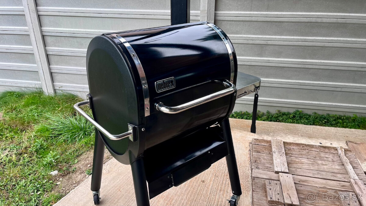 WEBER Smoke Fire EX4