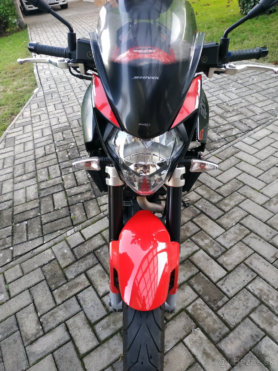 Aprilia Shiver 750