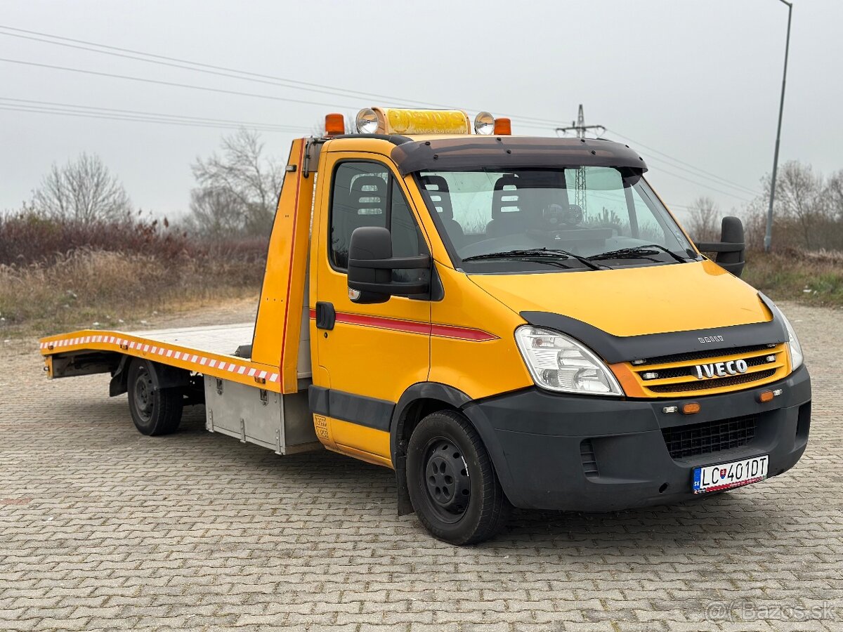 IVECO DAILY 3.0 130KW ODŤAHOVÝ ŠPECIÁL ŤAŽNÉ WEBASTO NAVIJÁK