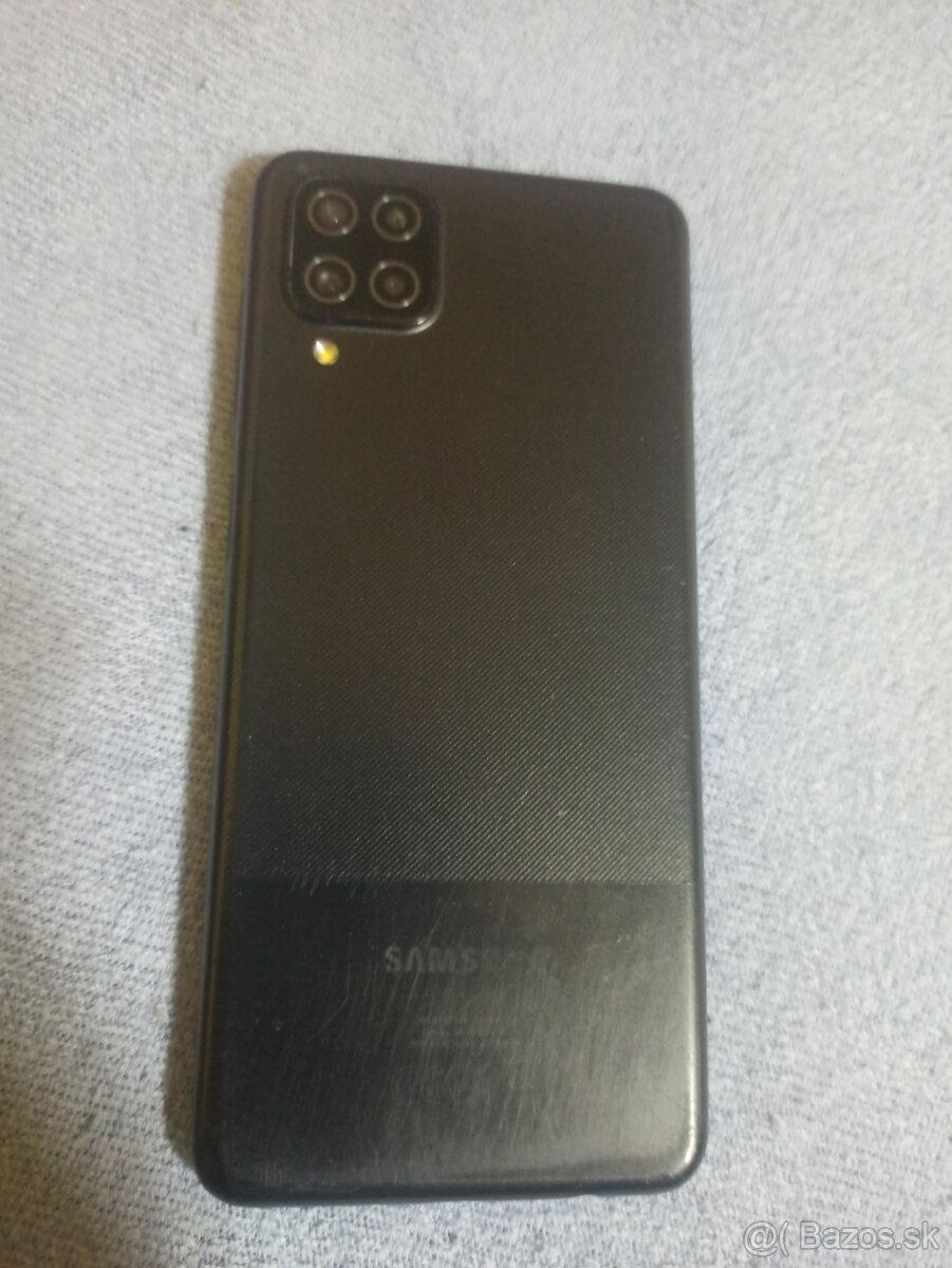 Predám Samsung Galaxy A12