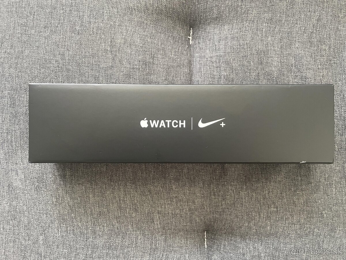 2x Apple Watch 4 - 44mm