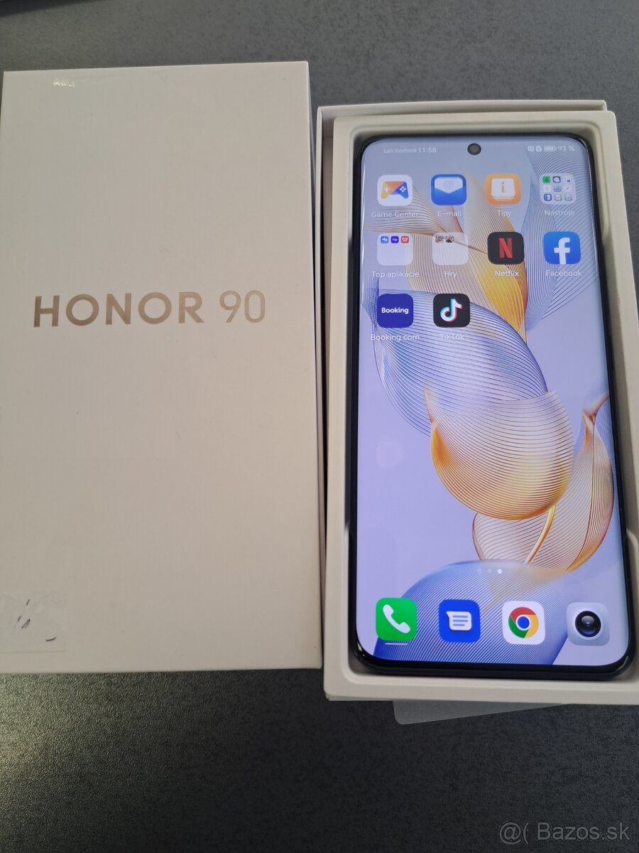 Honor 90