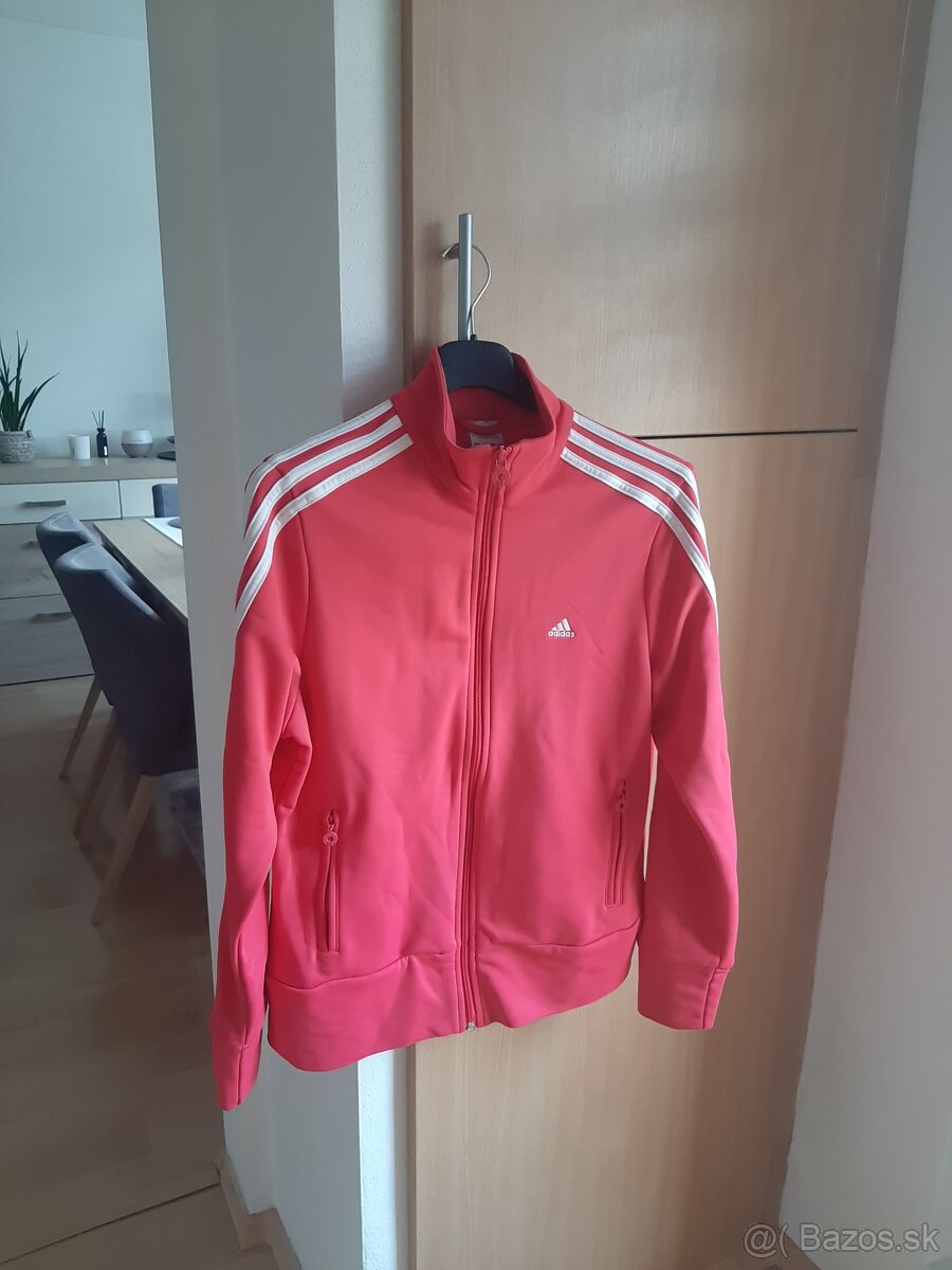 Nová značková mikina ADIDAS