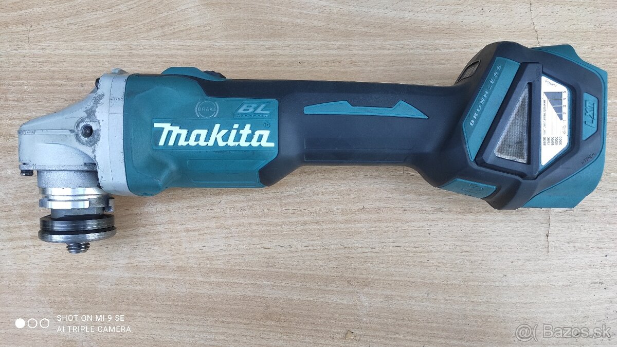 Makita uhlová brúska DGA 513