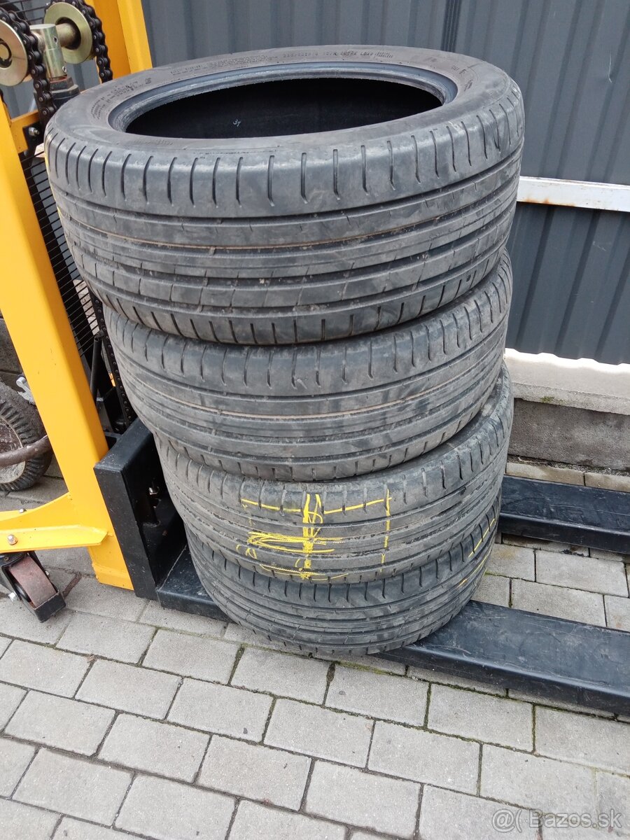 235/50 r18 101y nokian letne