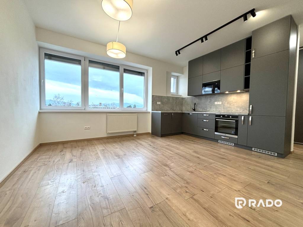 RADO|Na predaj 3–izb.byt, 66 m², Trenčín, ul. Zlatovská