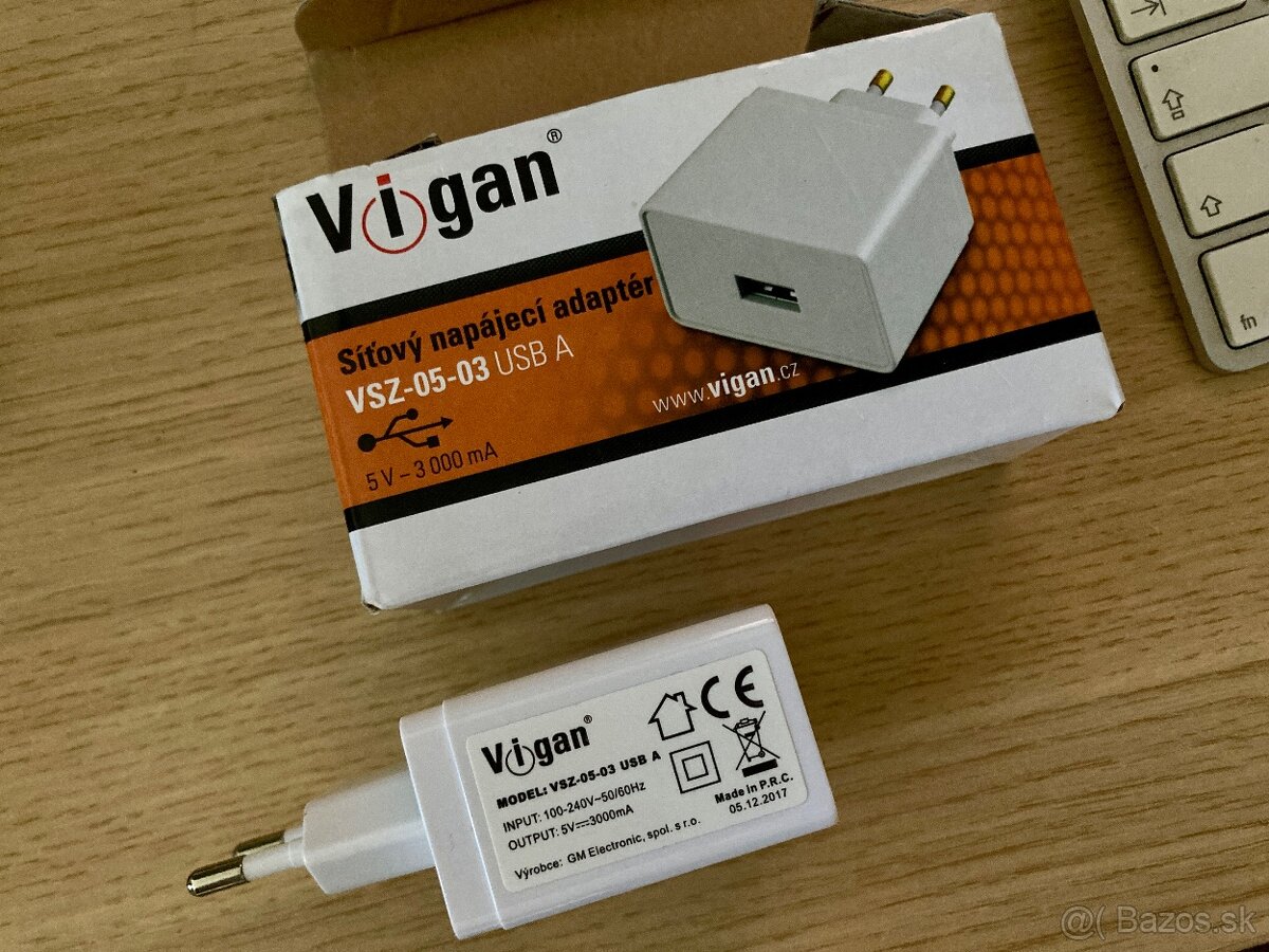 Nabíjačka Vigan - 220/USB