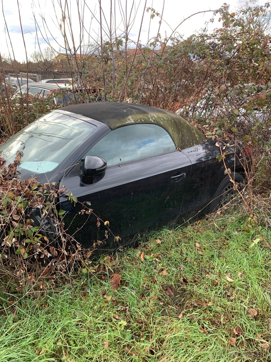 Predám Audi tt roadster 2,0 tsi