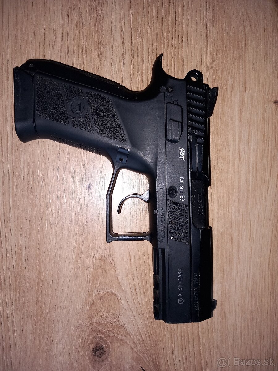 CZ 75 P-07 Airsoft zbraň