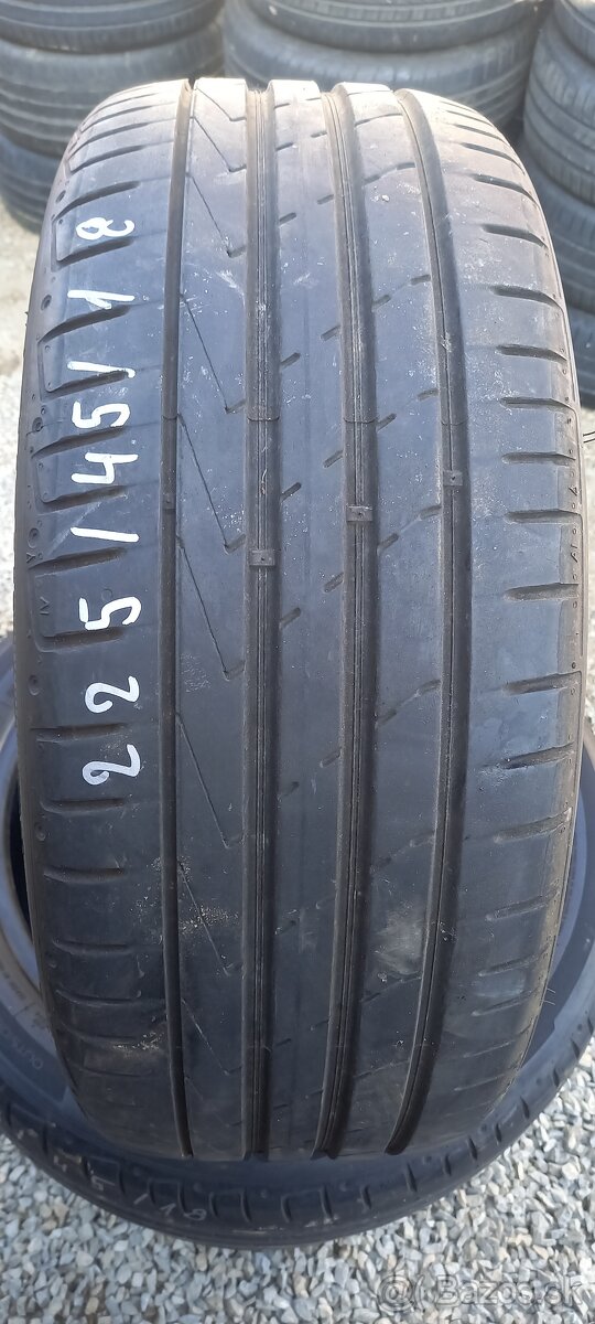 Predám letné pneu Hankook 225/45r18 91w