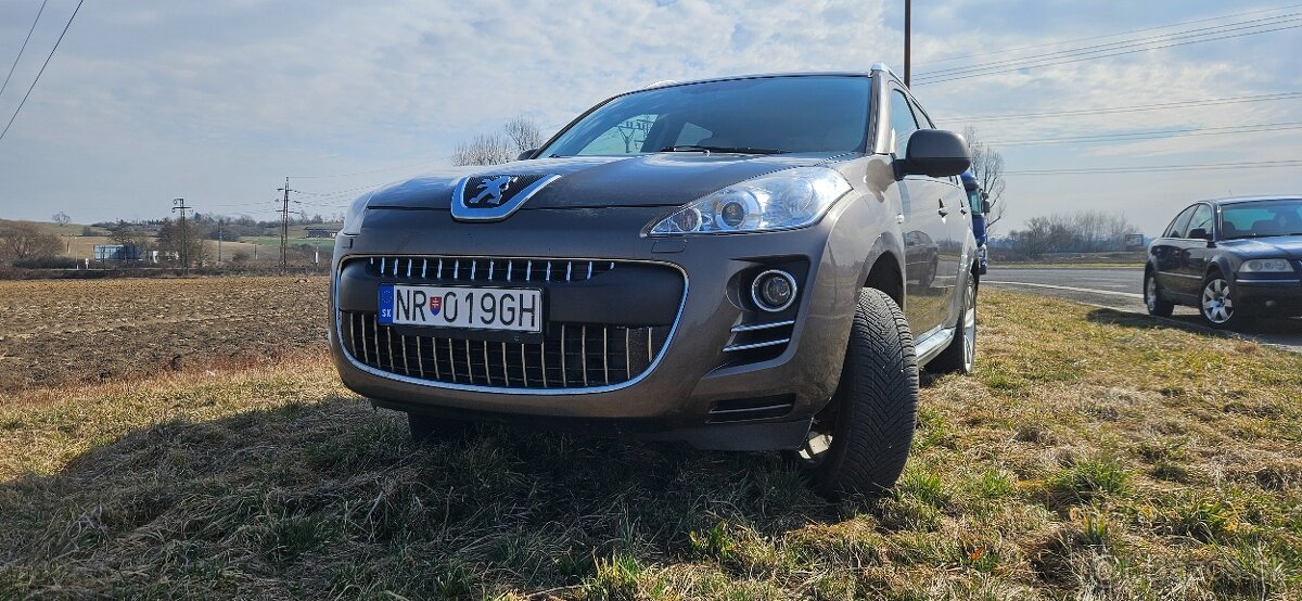 Peugeot  4007  4x4 2.2 115kw rok 2011 automat