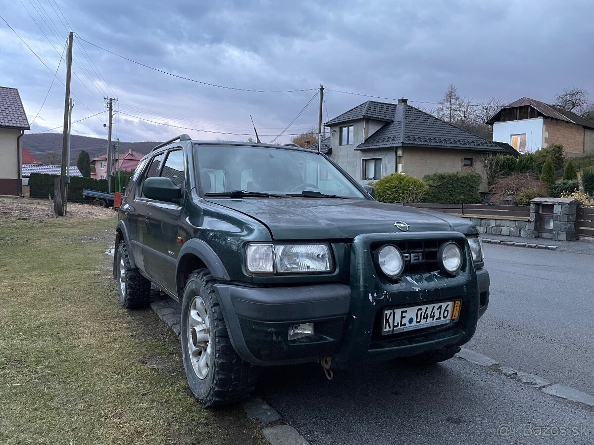 Opel frontera 3,2 v6 benzin 151kw rozpredam