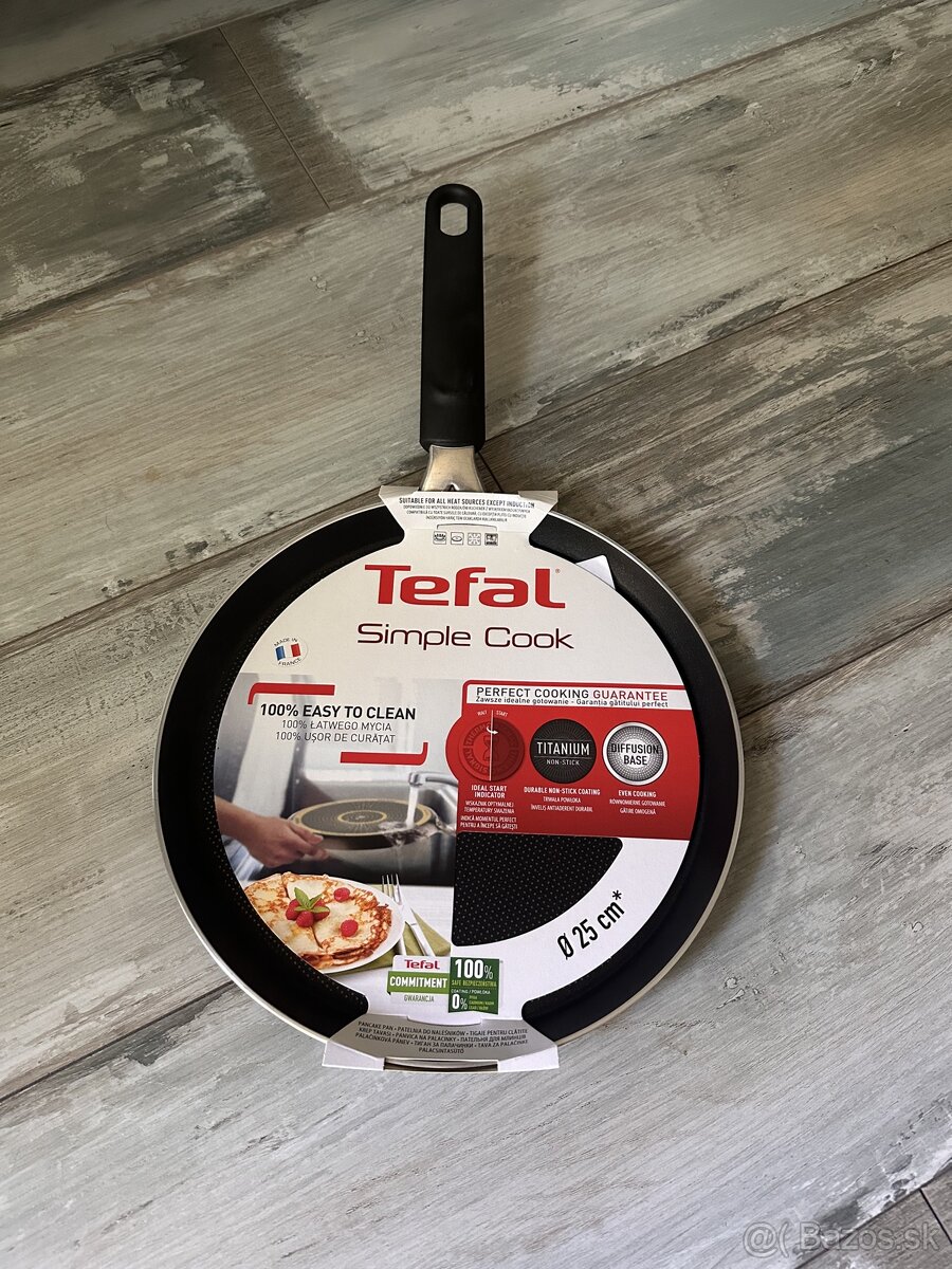 Panvica palacinková Tefal Simple Cook 25 cm