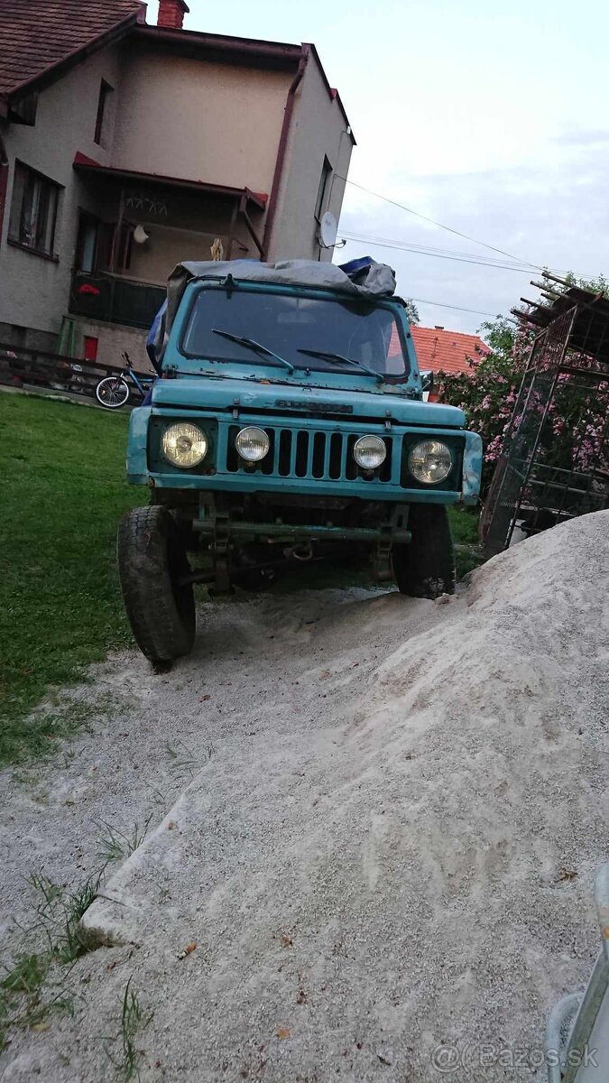 Suzuki Samurai 410