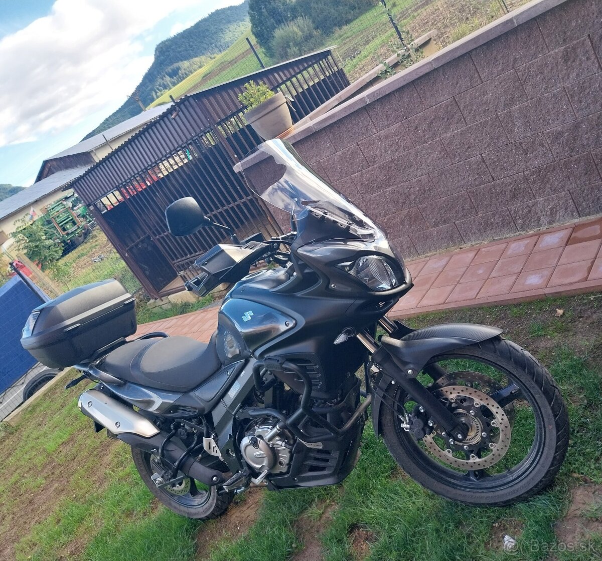 Suzuki  V-strom 650