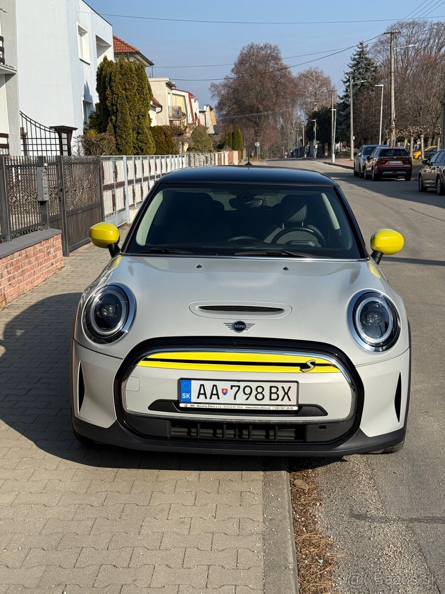 Predám MINI COOPER SE elektro 2021 ako nové