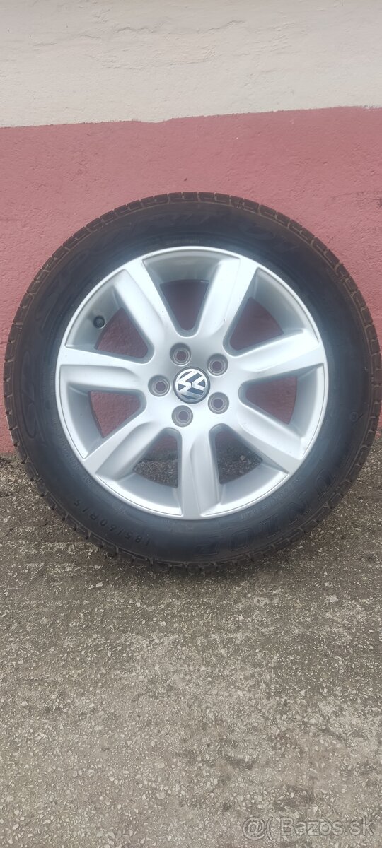 VW elktron 15" letna pneum.185/60/15 1ks