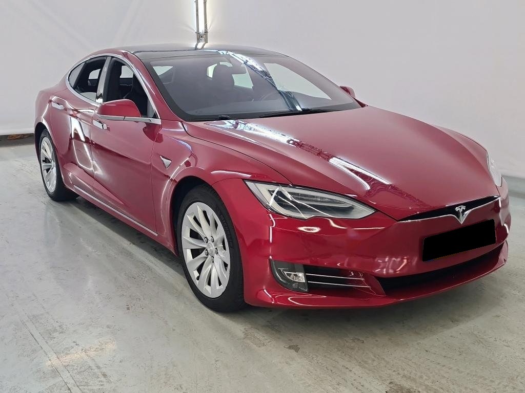 Tesla Model S, Dual Motor Raven, MCU2