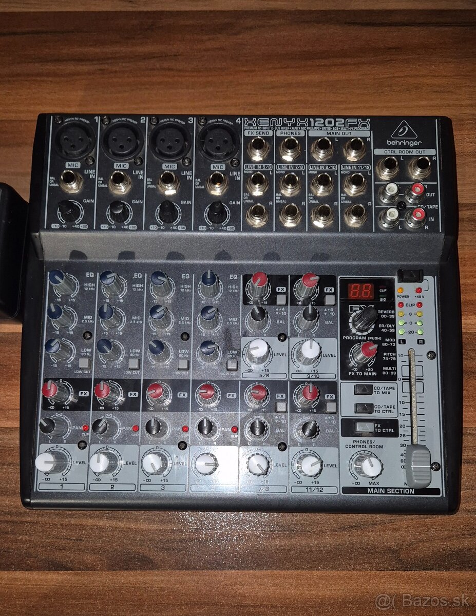 Behringer Xenix 1202 FX